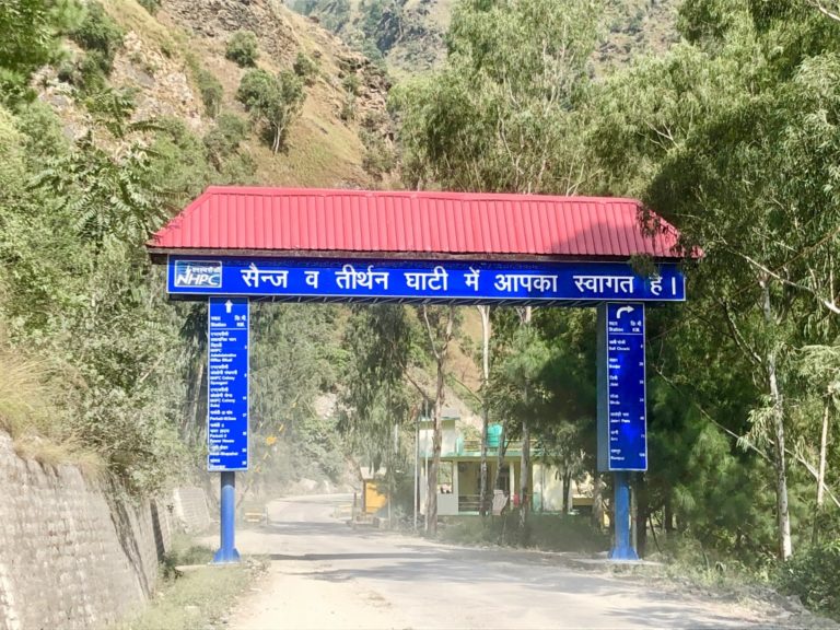 Gateway to Sainj & Tirthan Valleys
